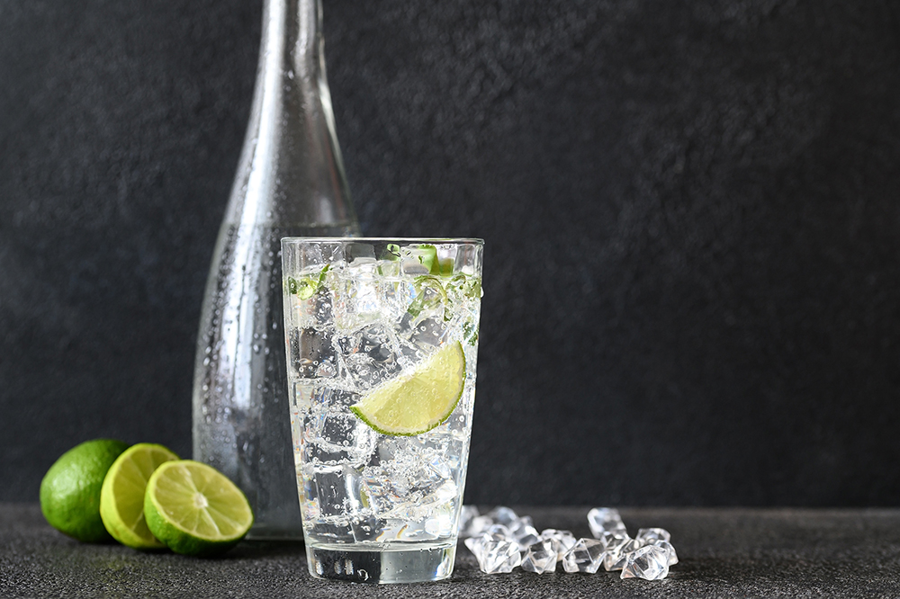 NestleSparklingWater-1 water in a glass